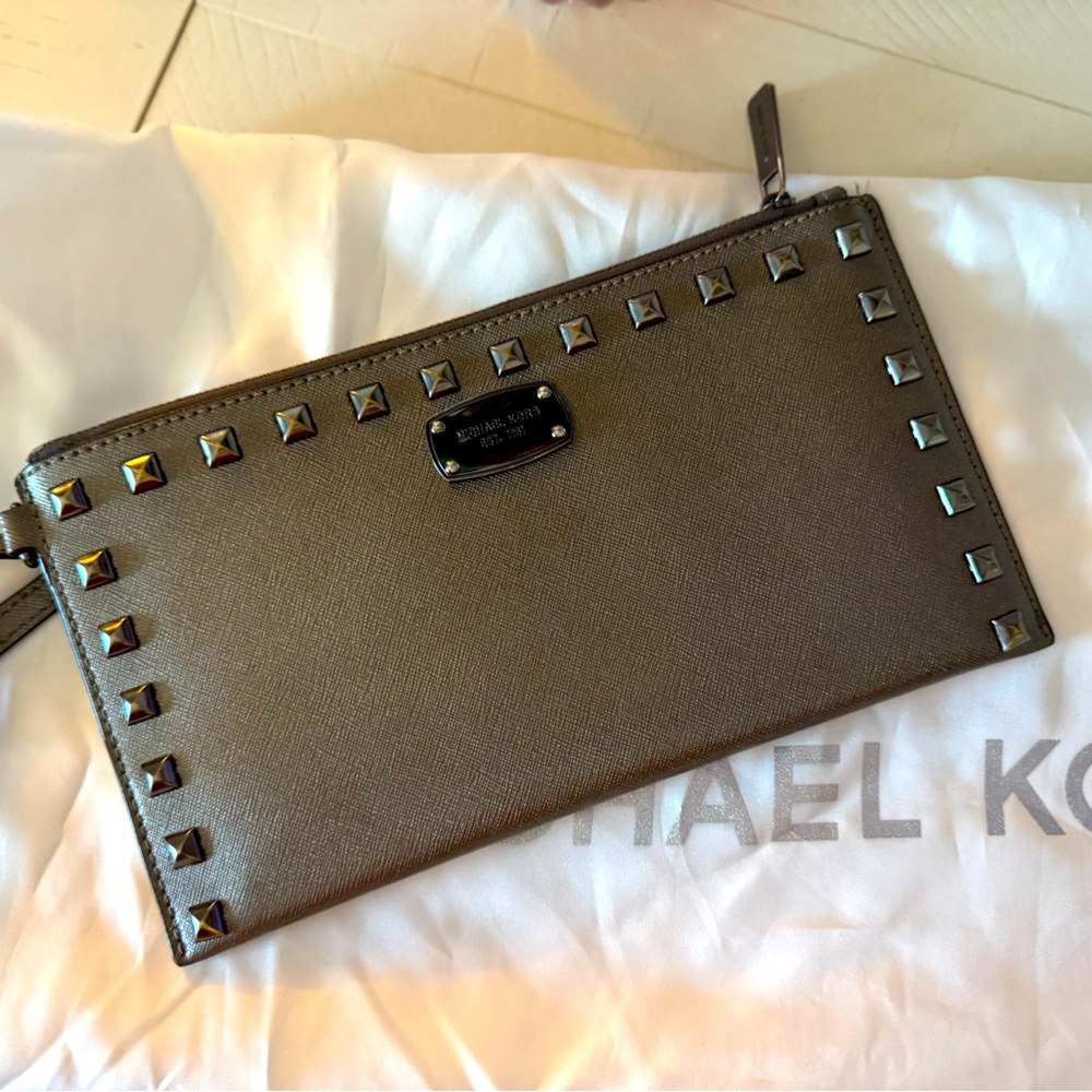 Authentic MK Over Sized Wristlet